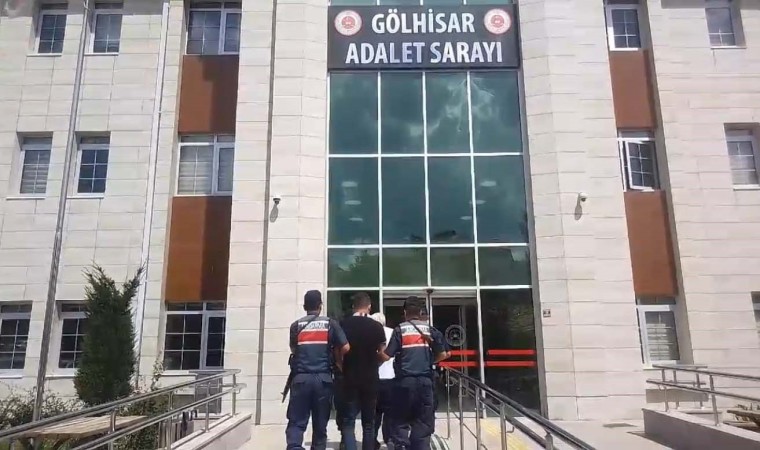 Burdurda tefecilik operasyonunda yakalanan baba oğul tutuklandı