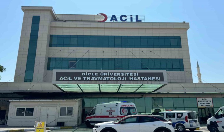 Dicle Üniversitesi Hastanesinde 74 kişi zehirlendi