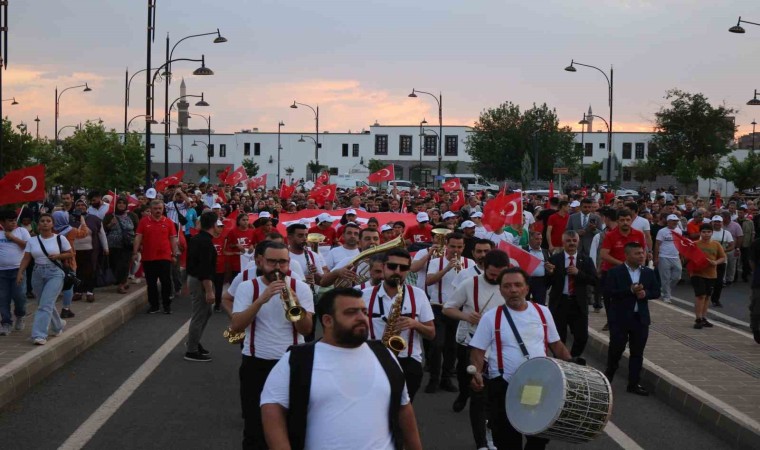 Diyarbakırda 15 Temmuz Demokrasi ve Milli Birlik Günü anma etkinlikleri düzenlendi