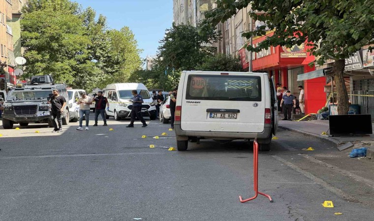 Diyarbakırda akraba iki aile arasında kavga: 1 ölü, 6 yaralı