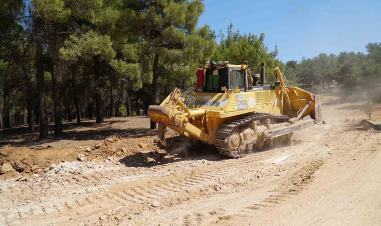 Dülükbabanın yolları genişletiliyor