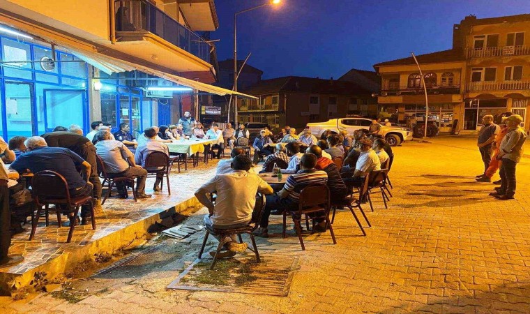 Dumlupınarda vatandaşlar orman yangınları ile mücadele konusunda bilgilendirildi