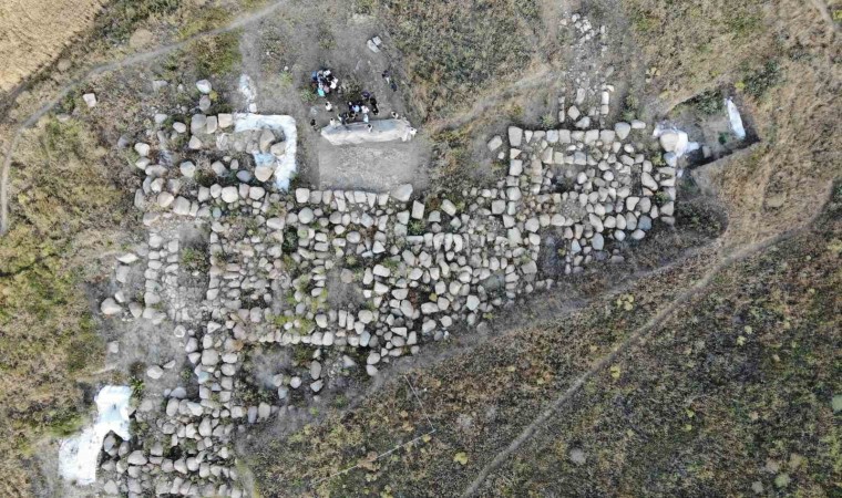 Dünyanın en eski mozaiğinin bulunduğu Uşaklıhöyükte bu yılki kazı çalışması tamamlandı