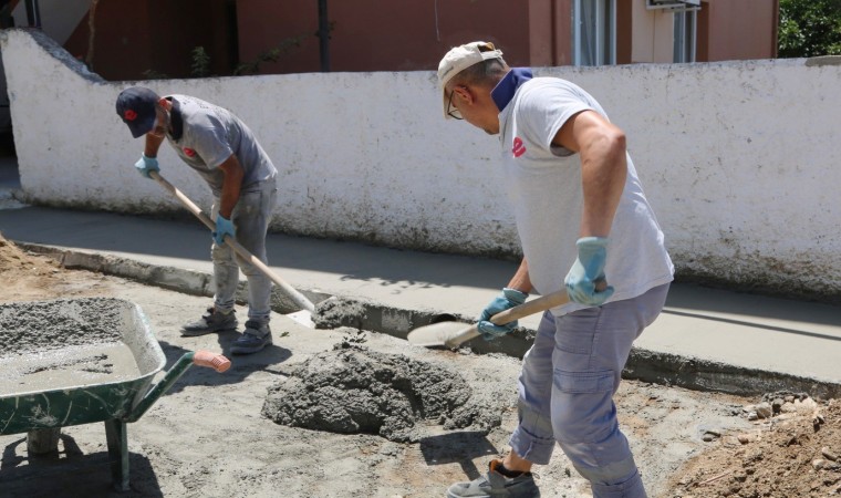 Efeler Belediyesinden kaldırım düzenlemesi