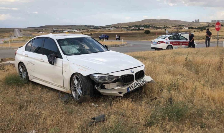 Elazığda aynı yerde yarım saat arayla ikinci kaza: 4 yaralı