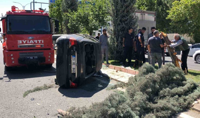 Elazığda trafik kazası: 3 yaralı