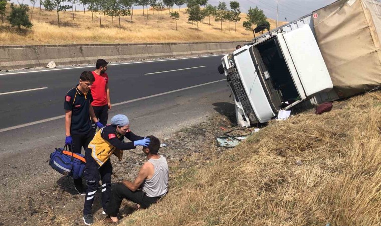 Emniyet kemeri hayatını kurtardı