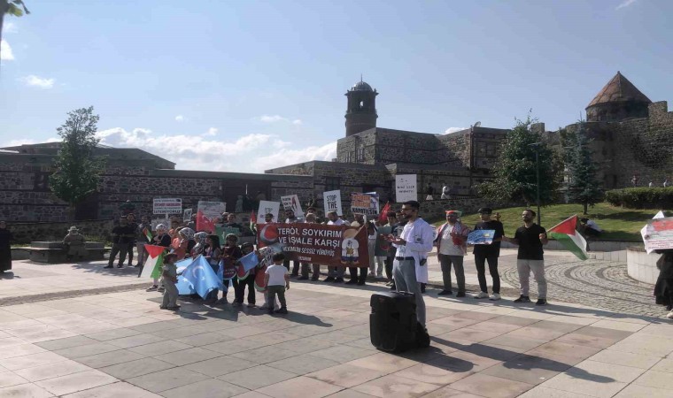 Erzurumda ABD kongresine alkışlı protesto