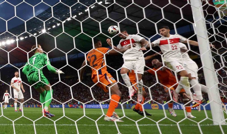 EURO 2024: Hollanda: 2 - Türkiye: 1 (Maç sonucu)