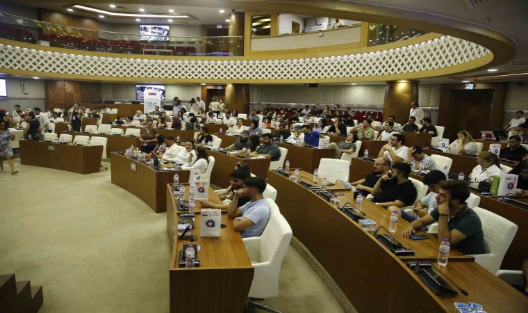 Güneş Okulu Projesinde gençlere sektör tanıtıldı