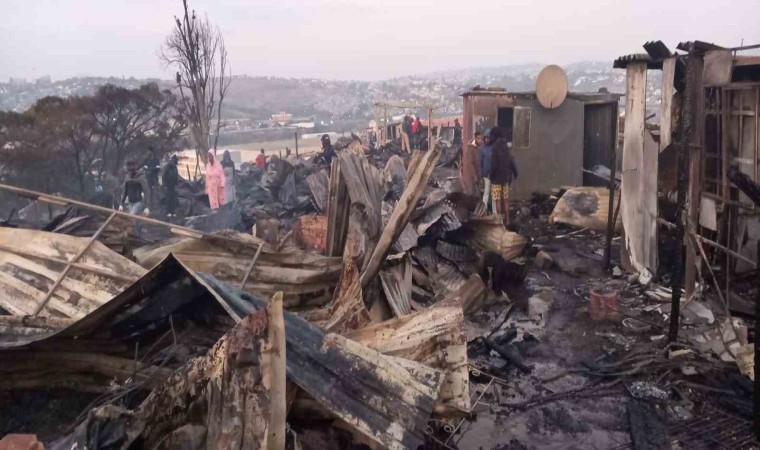 Güney Afrikada orman yangınında 6 itfaiyeci öldü