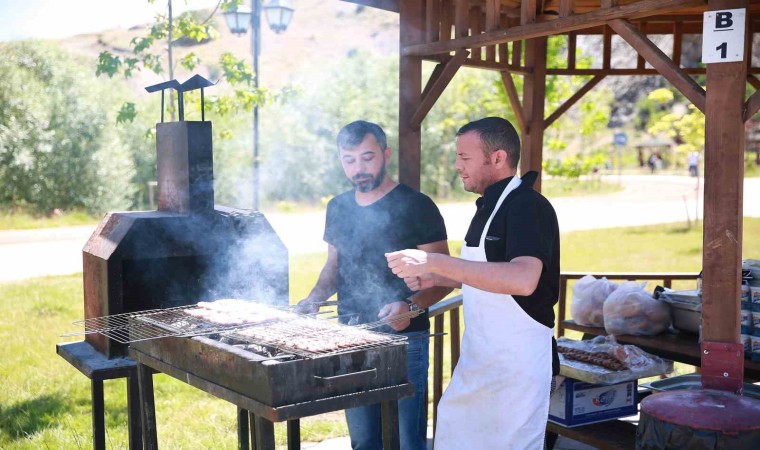 Huzurevi sakinleri Kösrelikte piknik yaptı