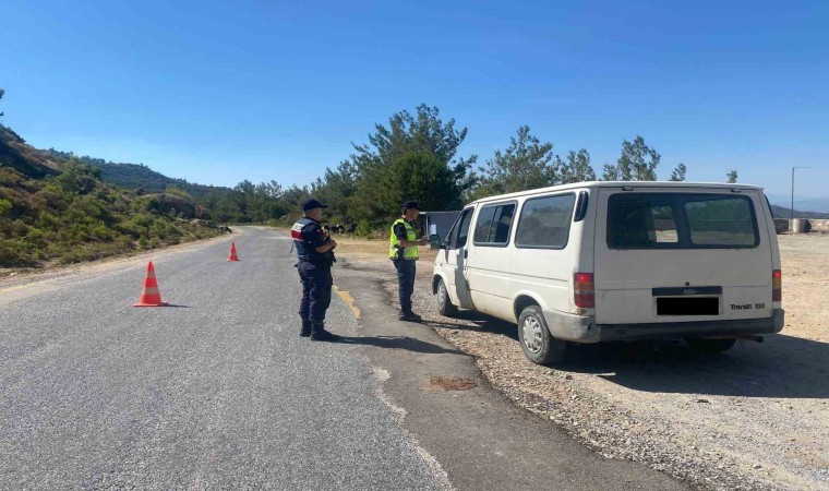 Jandarma orman yangınlarına karşı bilgilendirdi