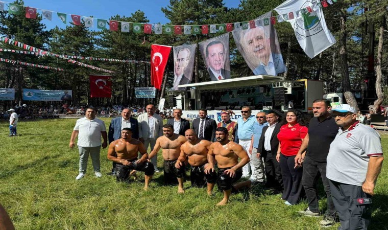 Kahramankazan Belediye Başkanı Çırpanoğlu, Aluçdağı Güreş Festivaline katıldı