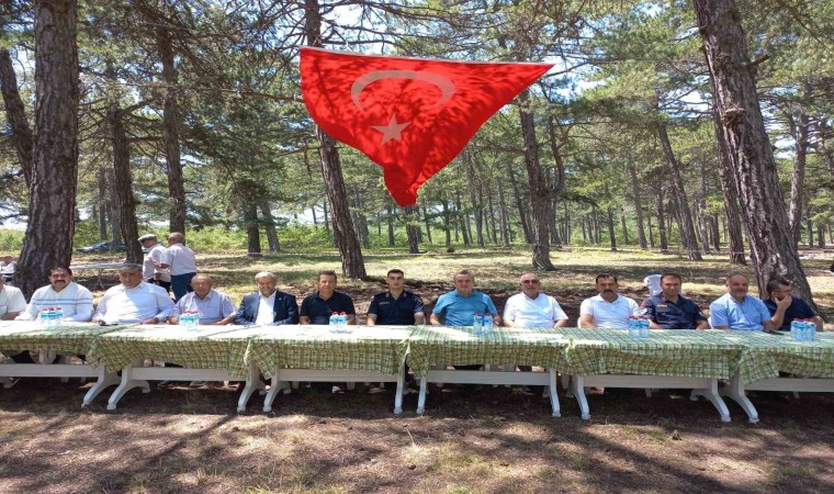 Karaçayır Köyü şenliği yoğun katılıma sahne oldu