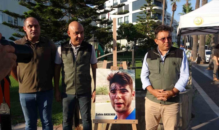 Marmariste orman yangınını söndüren ekiplere su taşırken kazada ölen Şahin Akdemir için lokma hayrı yapıldı