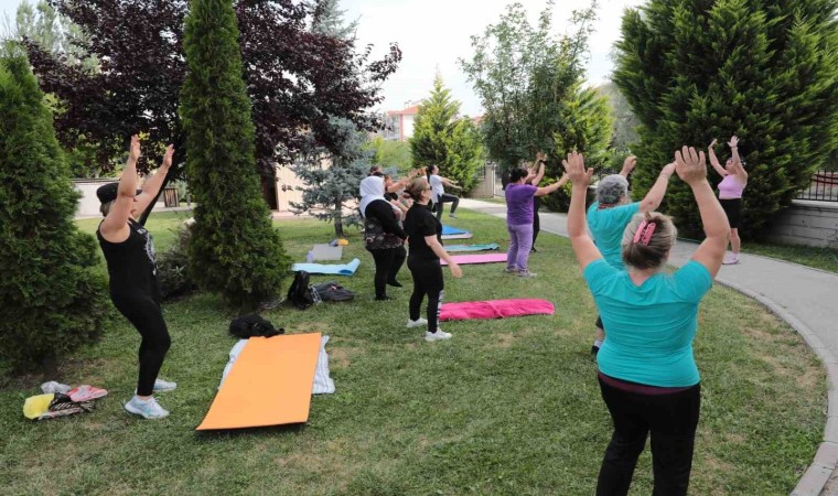 Odunpazarında parklarda spora büyük ilgi