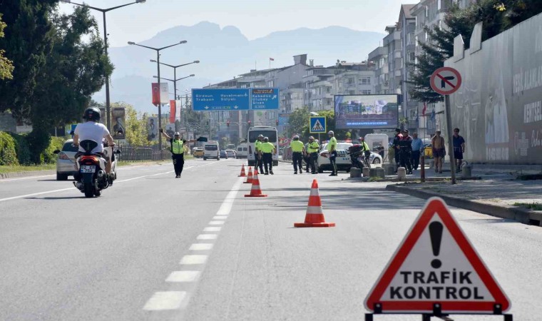 Orduda bir haftada 13 binden fazla araç ve sürücüsü denetlendi