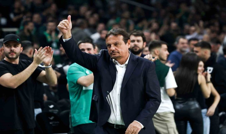 Panathinaikos, Ergin Atamanın sözleşmesini uzattı