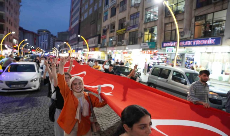 Rizede 15 Temmuz birlik ve beraberlikle anıldı