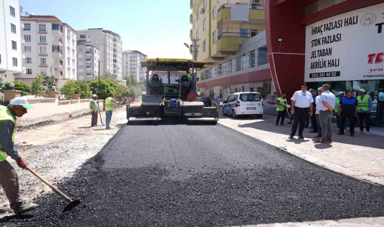 Şehitkamilde asfalt seferberliği