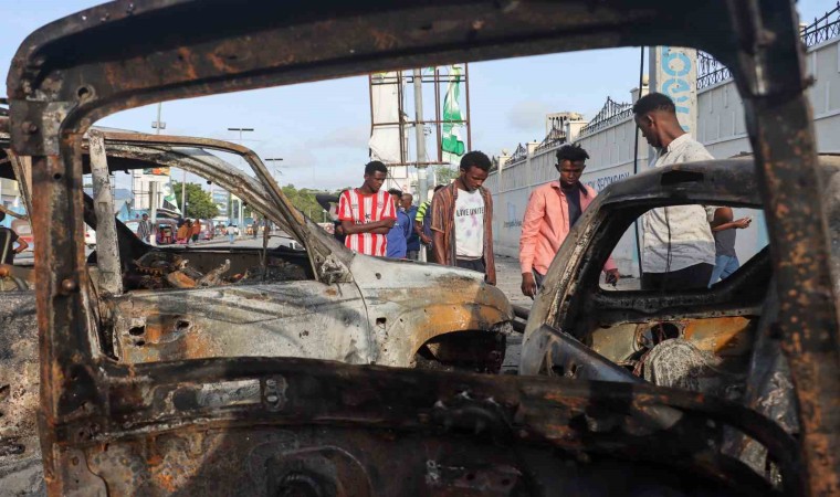 Somalide bomba yüklü araçla saldırı: 5 ölü, 20 yaralı