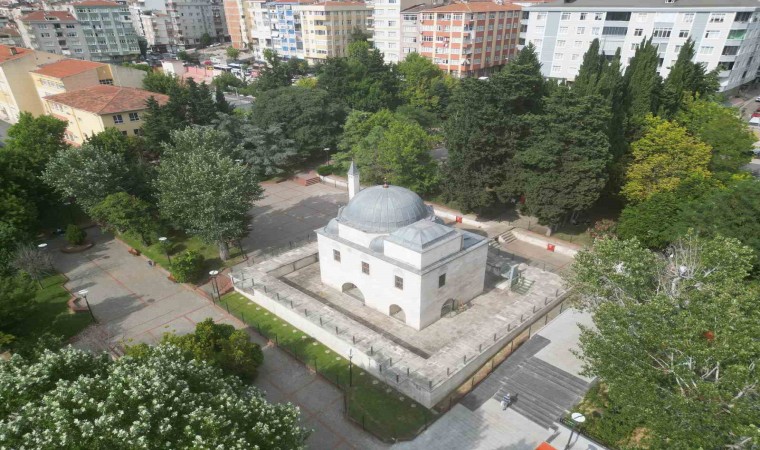 Srebrenitsa Katliamının 29. yıldönümünde Bahçelievlerde fotoğraf sergisi açıldı