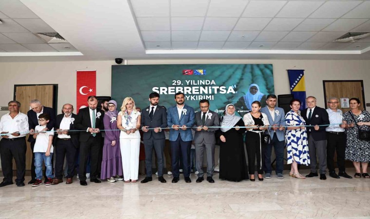 Srebrenitsa Soykırımı Bağcılarda anıldı