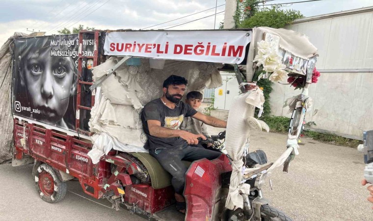 Suriyeli sanılmaktan korktu, motosikletine yazdı: Artık önümü kesmiyorlar