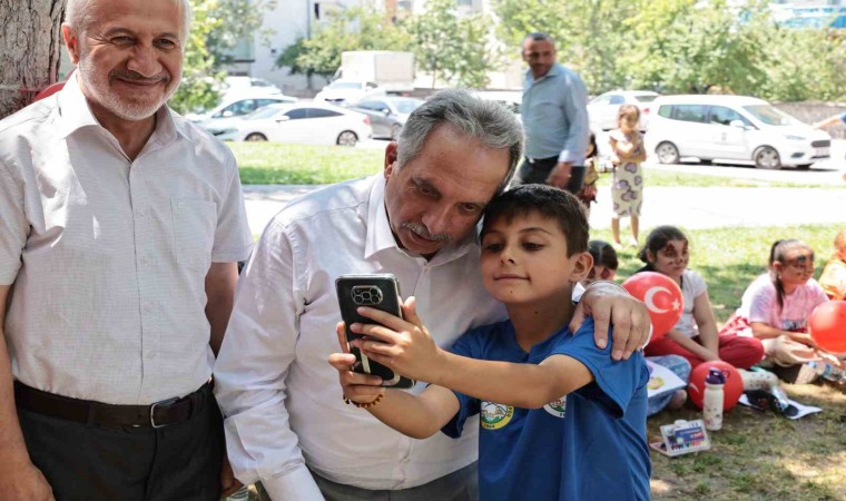 Talasın parkları, çocukların kitap okuma mekanları