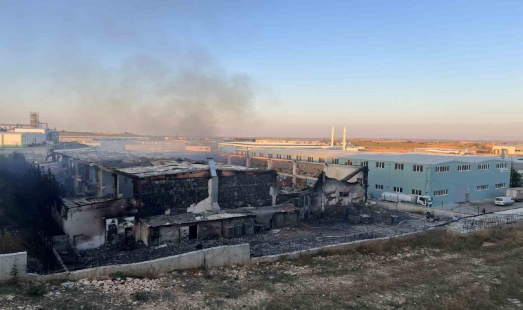 Tekirdağdaki fabrika yangını söndürüldü