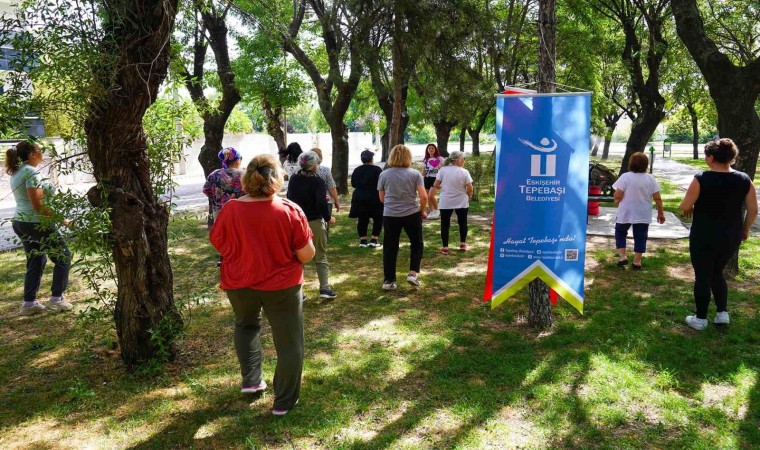 Tepebaşında açık havada spor zkeyfi