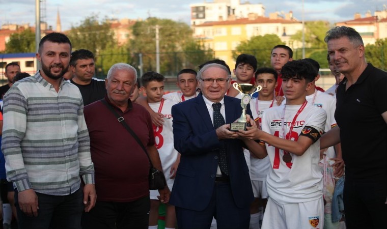 U-11 ve U-13 Liginde şampiyonlar belli oldu