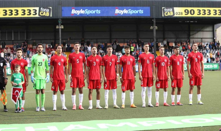 U19 Milli Futbol Takımı, Fransaya 2-1 yenildi