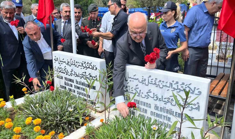 Vali Köşger: Hainler Türk milletine kendi silahını doğrultulmaya çalıştı