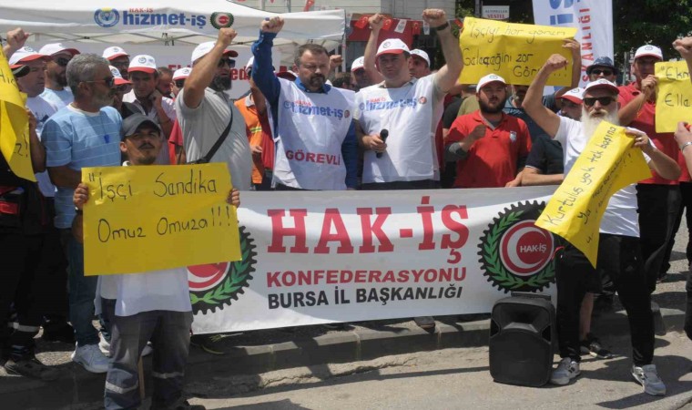 Yalova Belediyesinde işten çıkarılan 86 işçi için greve gidildi