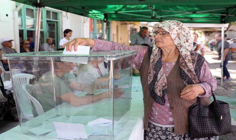 Yeşilyurtta Pazar yerine yönelik anket sonuçlandı