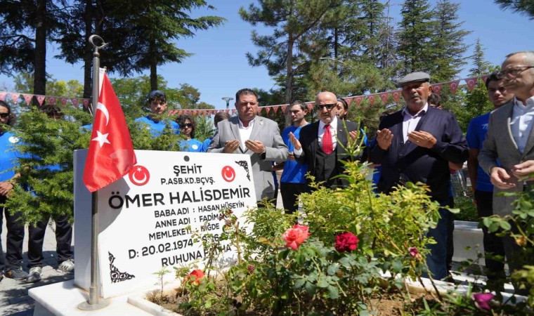 Zekai Aksakallı: Bu ülkede Ömerler bitmez. İstiklaline aşık bir milletiz