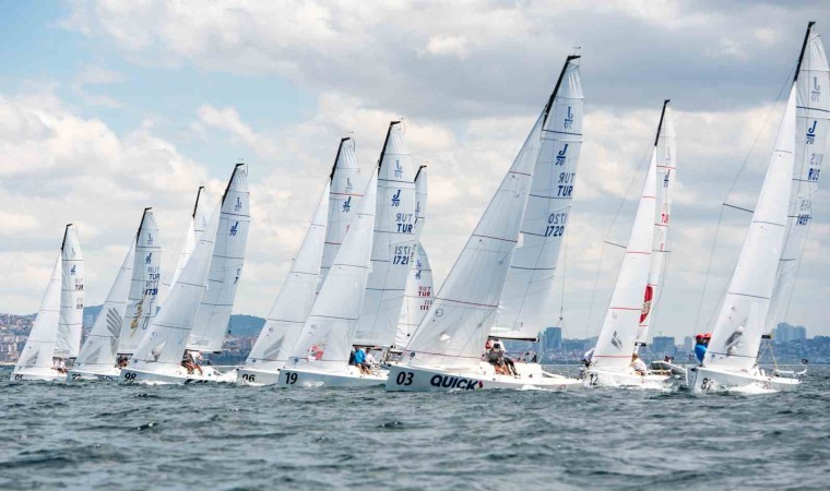 12. TAYK Slam-Eker Olympos Regatta Yelken Yarışlarında ilk günün sonuçları belli oldu