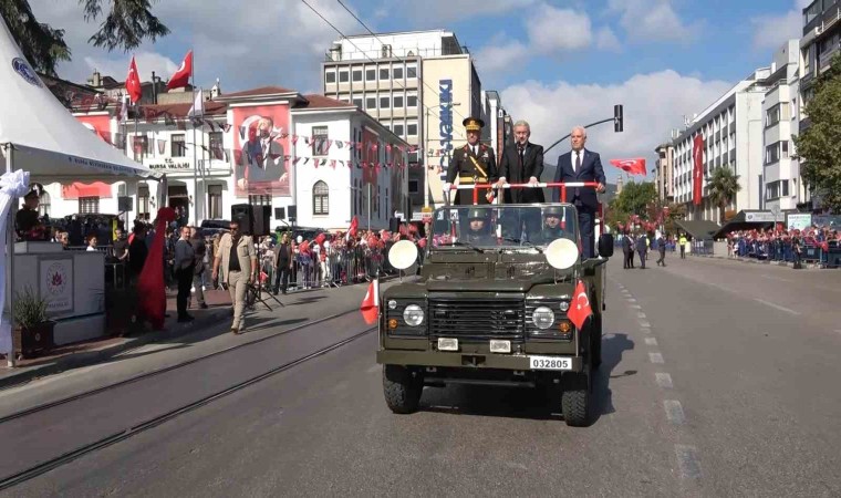 30 Ağustos Zafer Bayramının 102. yılı Bursada coşkuyla kutlandı