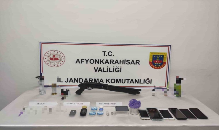 Afyonkarahisarda uyuşturucu tacirlerine geçit yok