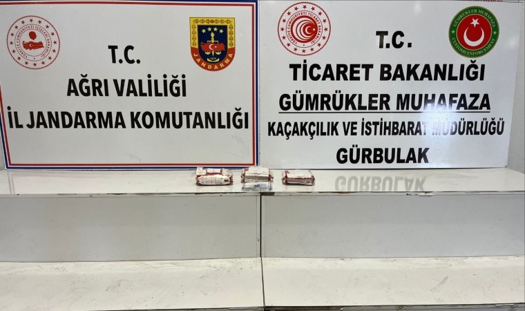 Ağrıda 2,4 kilo metamfetamin ele geçirildi