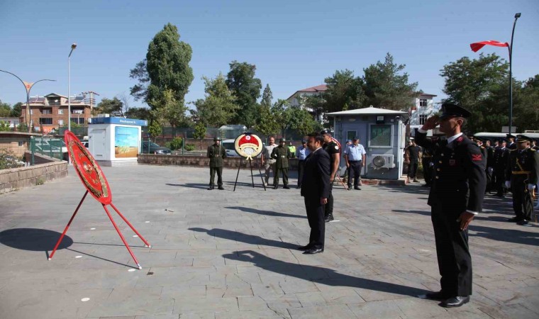 Ahlatta 30 Ağustos Zafer Bayramı törenle kutlandı