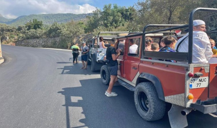 Alanyada safari araçları denetlendi