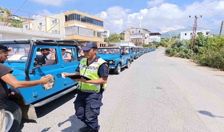 Alanyada safari araçlarına yönelik denetim