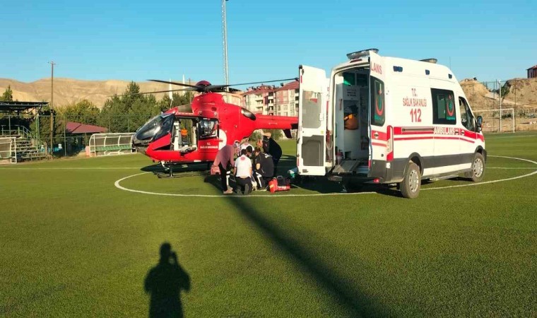 Ambulans helikopter Malatyada 2 hasta için havalandı