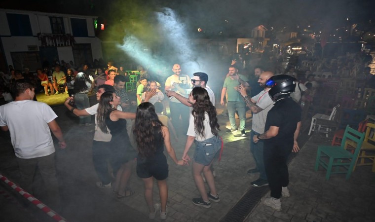 Antalyalılar, Kepez Kültür Festivalinde DJ performansıyla coştu