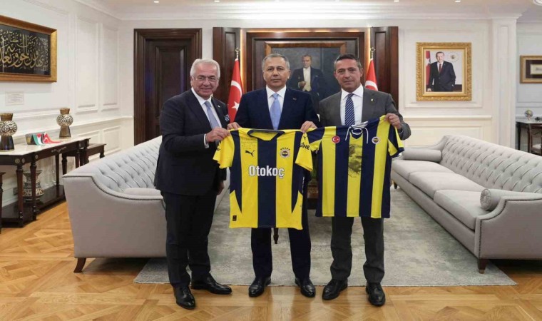 Bakan Yerlikaya, Fenerbahçe Spor Kulübü Başkanı Ali Koçu kabul etti