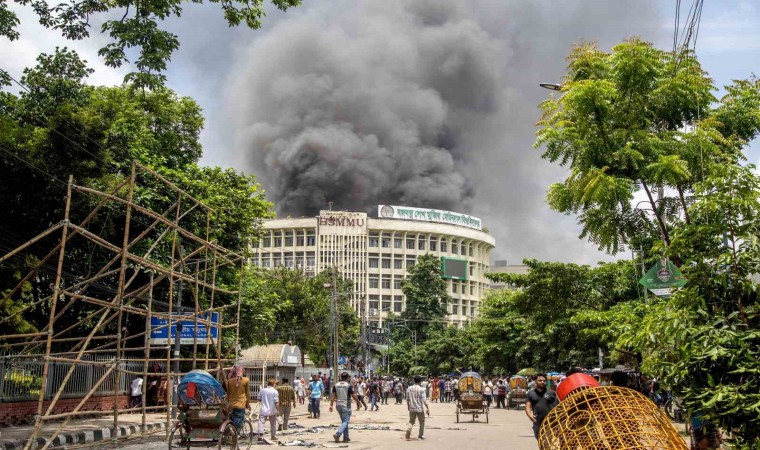 Bangladeşteki hükümet karşıtı protestolarda ölü sayısı 99a yükseldi