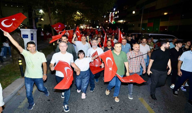 Başakşehirde zafer bayramı coşkuyla kutlandı